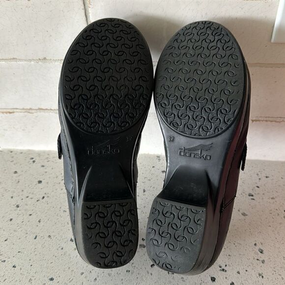 Dansko Tamara Women's Black Leather Slip On Clogs Comfort Casual Shoes Size 38 - Picture 8 of 16